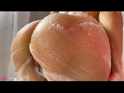 ❤️ Bruneta își masturbează păsărica cu un vibrator până la orgasm intens în duș at us ro.high-pass.ru ❌